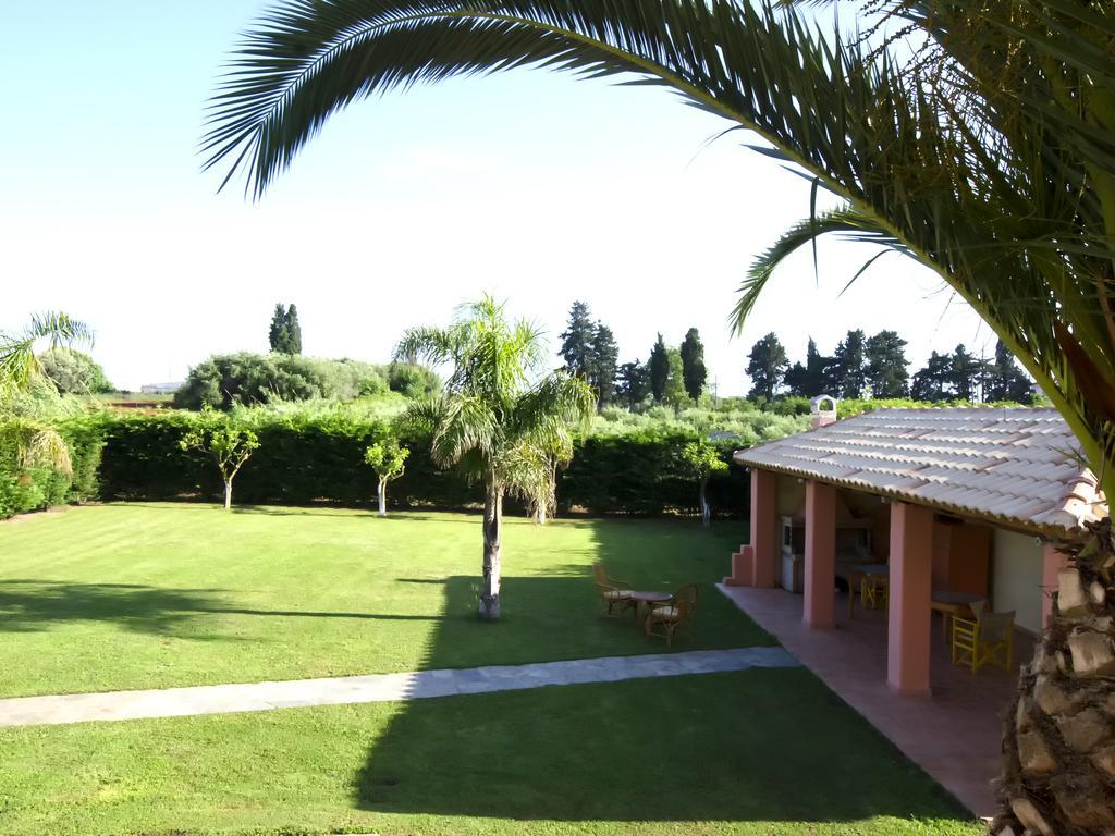 Voula Apartments ميتيكاس المظهر الخارجي الصورة