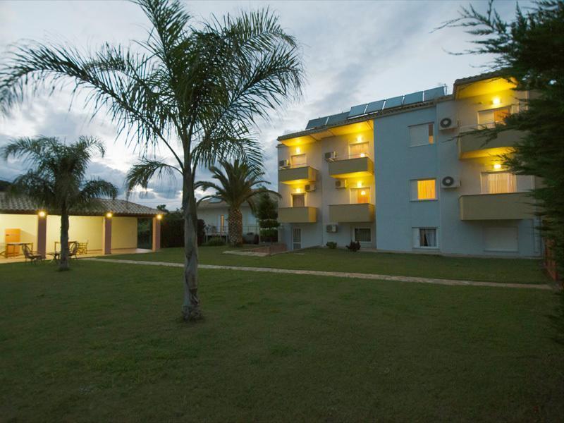Voula Apartments ميتيكاس المظهر الخارجي الصورة